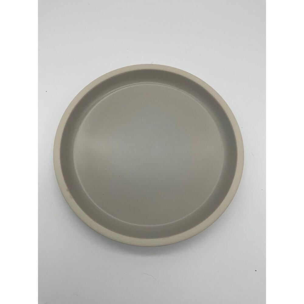 Cuisinart‎ Stoneware Salad Plates CDST-16MD - 8", Matte & Glossy Grey